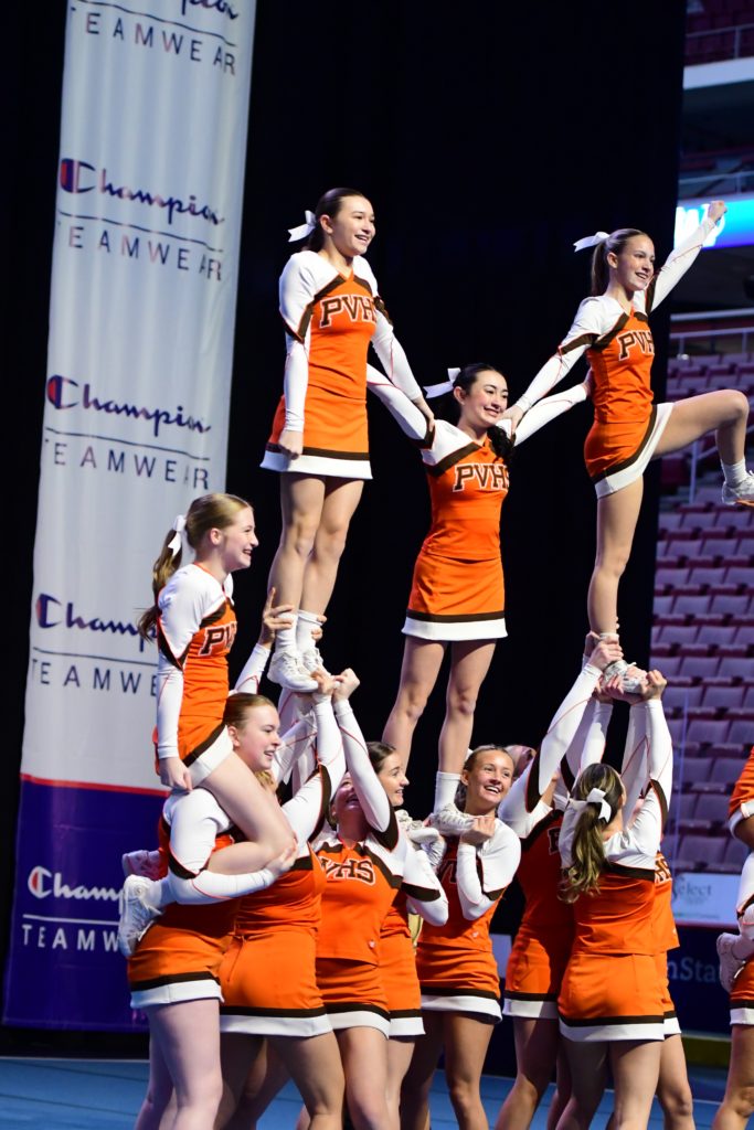 Cheer’s team advance to states